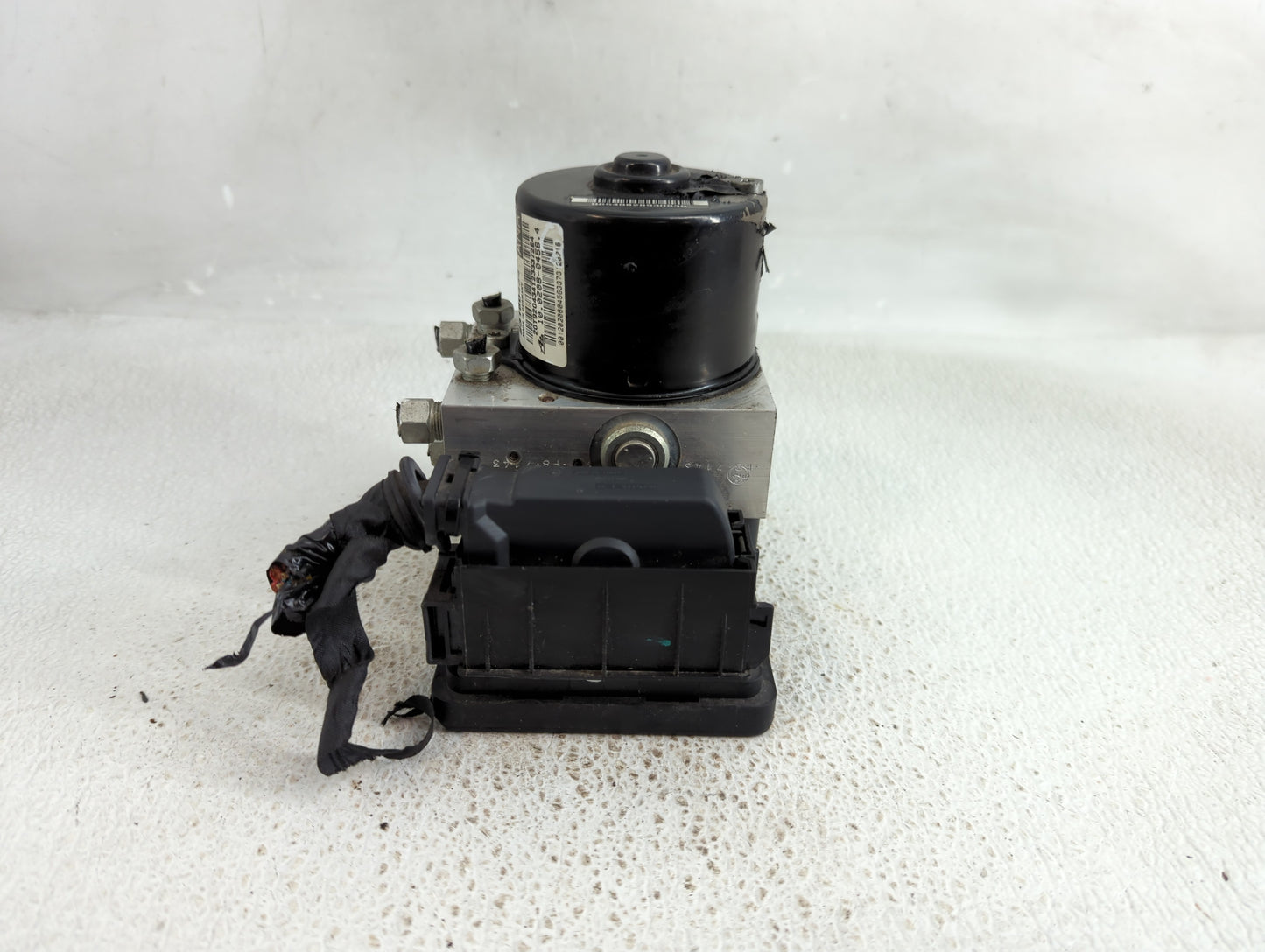 2012-2017 Buick Verano ABS Pump Control Module Replacement P/N:23160434 Fits Fits 2012 2013 2014 2015 2016 2017 OEM Used Aut