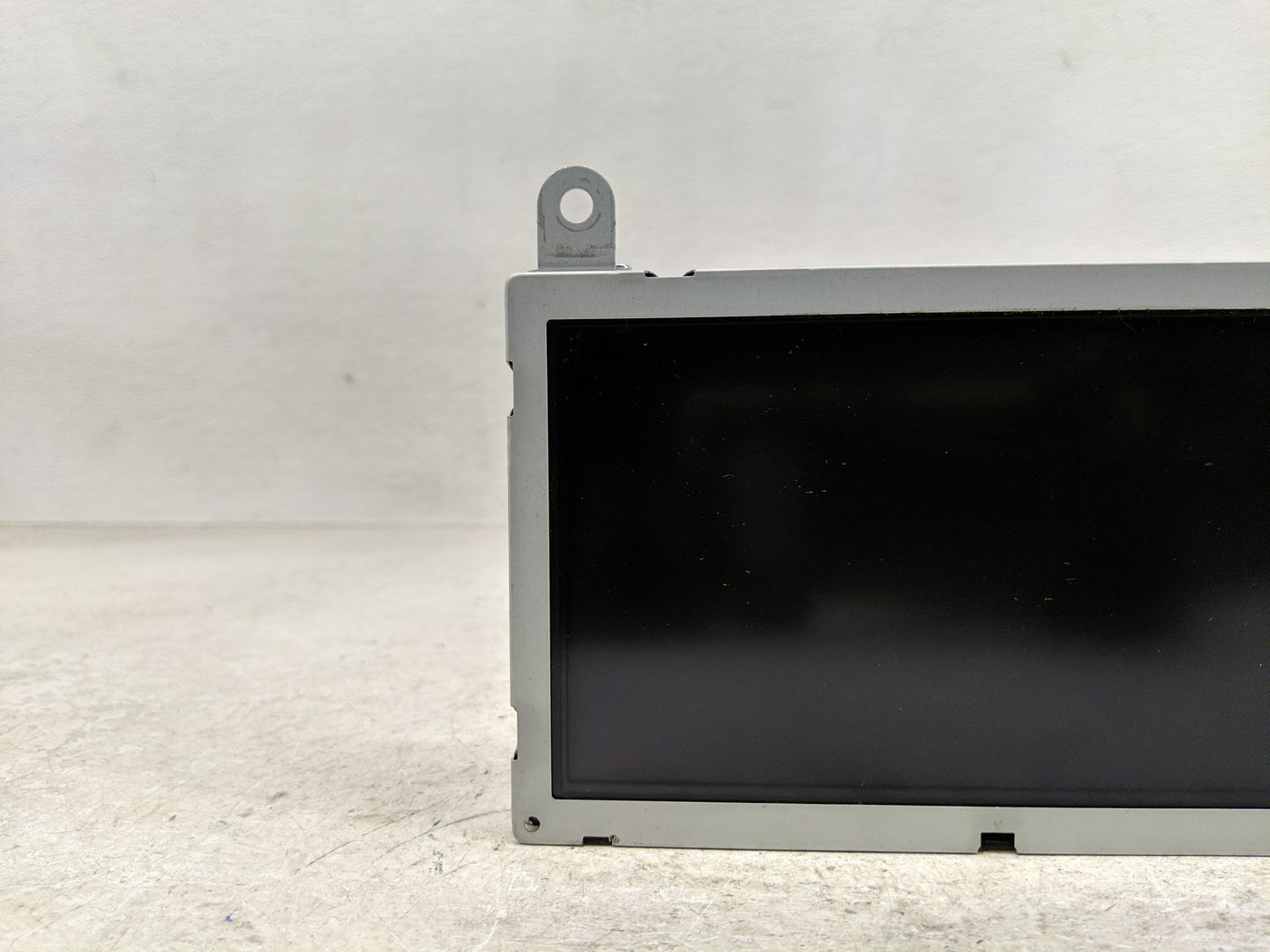 2012-2016 Buick Verano Information Display Screen - Oemusedautoparts1.com