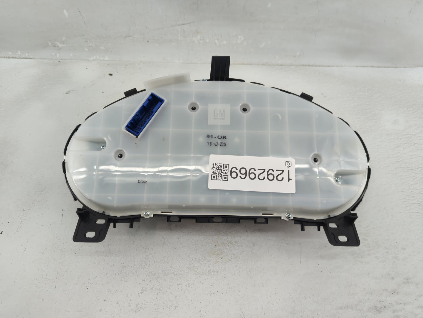2014-2015 Buick Verano Instrument Cluster Speedometer Gauges Fits Fits 2014 2015 OEM Used Auto Parts - Oemusedautoparts1.com
