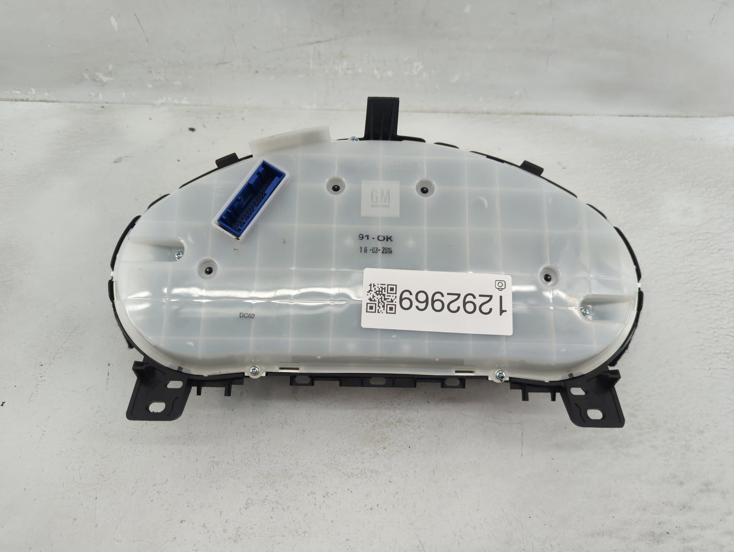 2014-2015 Buick Verano Instrument Cluster Speedometer Gauges Fits Fits 2014 2015 OEM Used Auto Parts - Oemusedautoparts1.com