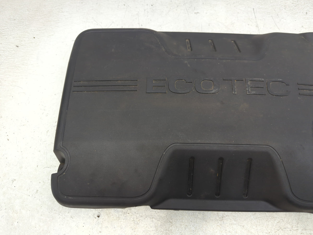 2014 Buick Verano Engine Cover 1394615 - Oemusedautoparts1.com