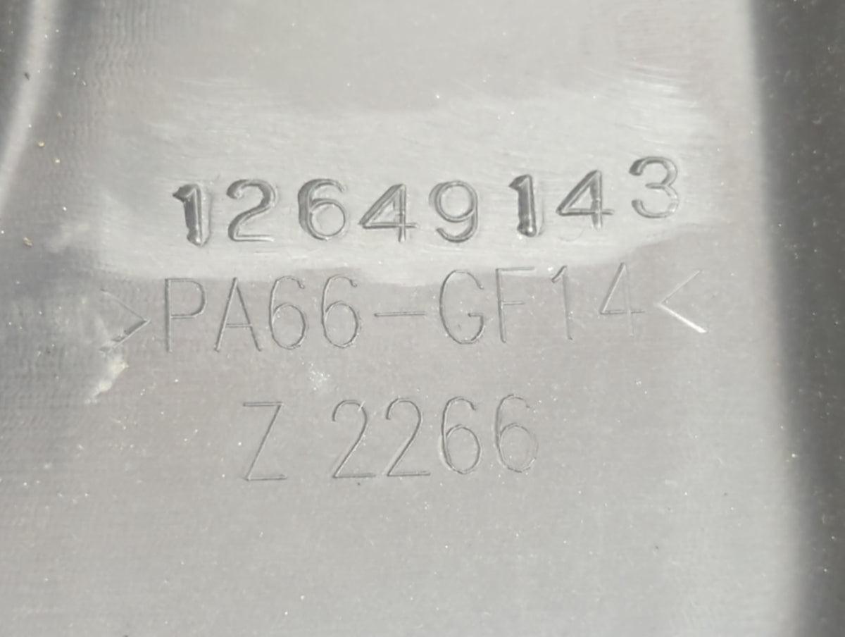 2014 Buick Verano Engine Cover 1394615 - Oemusedautoparts1.com