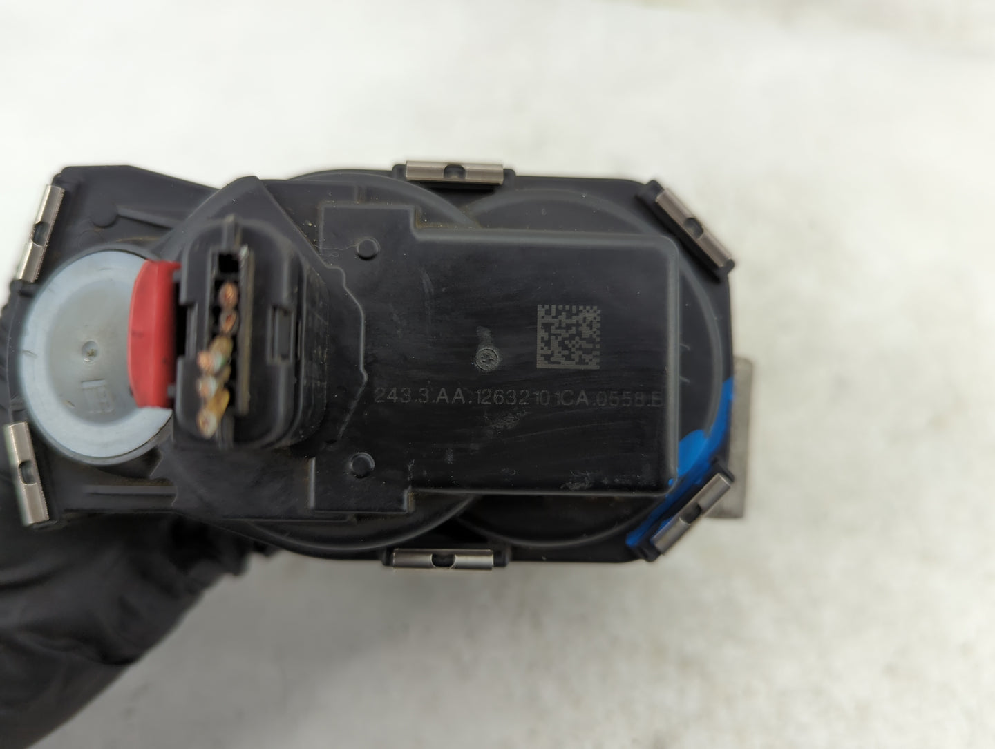 2012-2015 Buick Verano Throttle Body P/N:12632101CA Fits Fits 2012 2013 2014 2015 OEM Used Auto Parts - Oemusedautoparts1.co