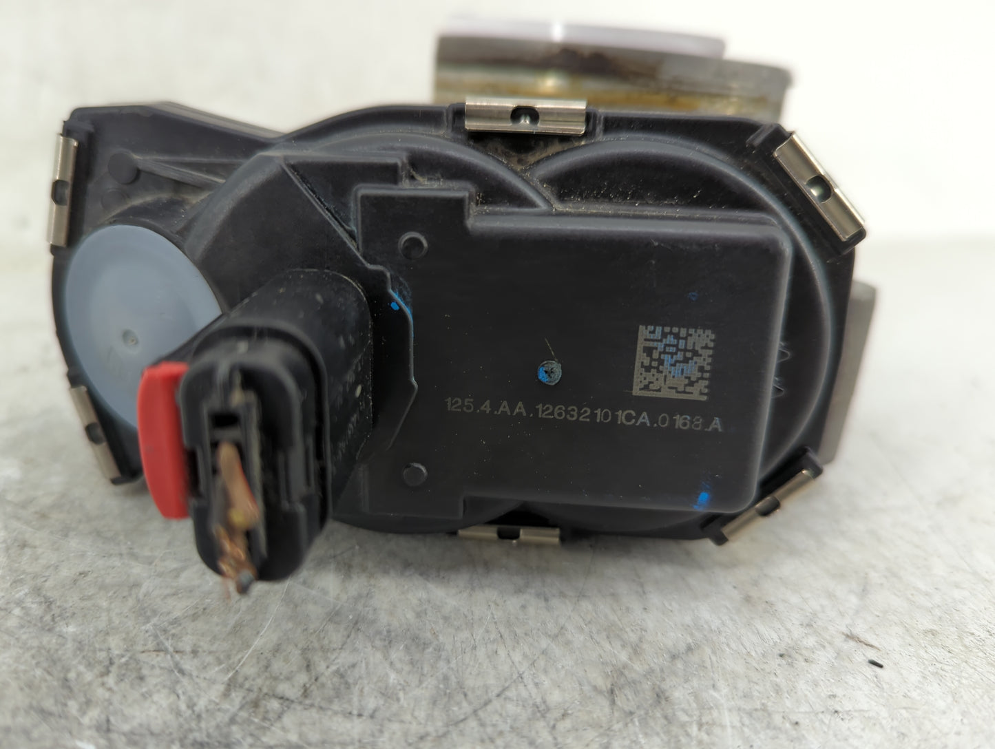 2012-2015 Buick Verano Throttle Body P/N:12632101CA Fits Fits 2012 2013 2014 2015 OEM Used Auto Parts - Oemusedautoparts1.co
