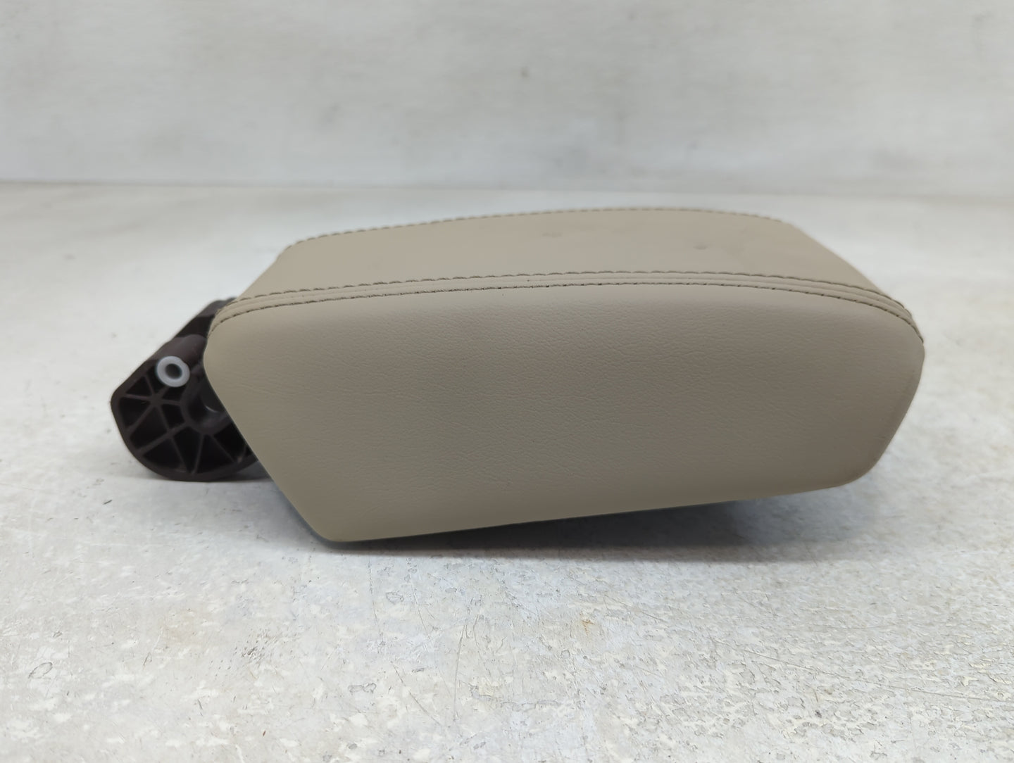 2014 Buick Verano Center Console Armrest Cover Lid Fits OEM Used Auto Parts - Oemusedautoparts1.com