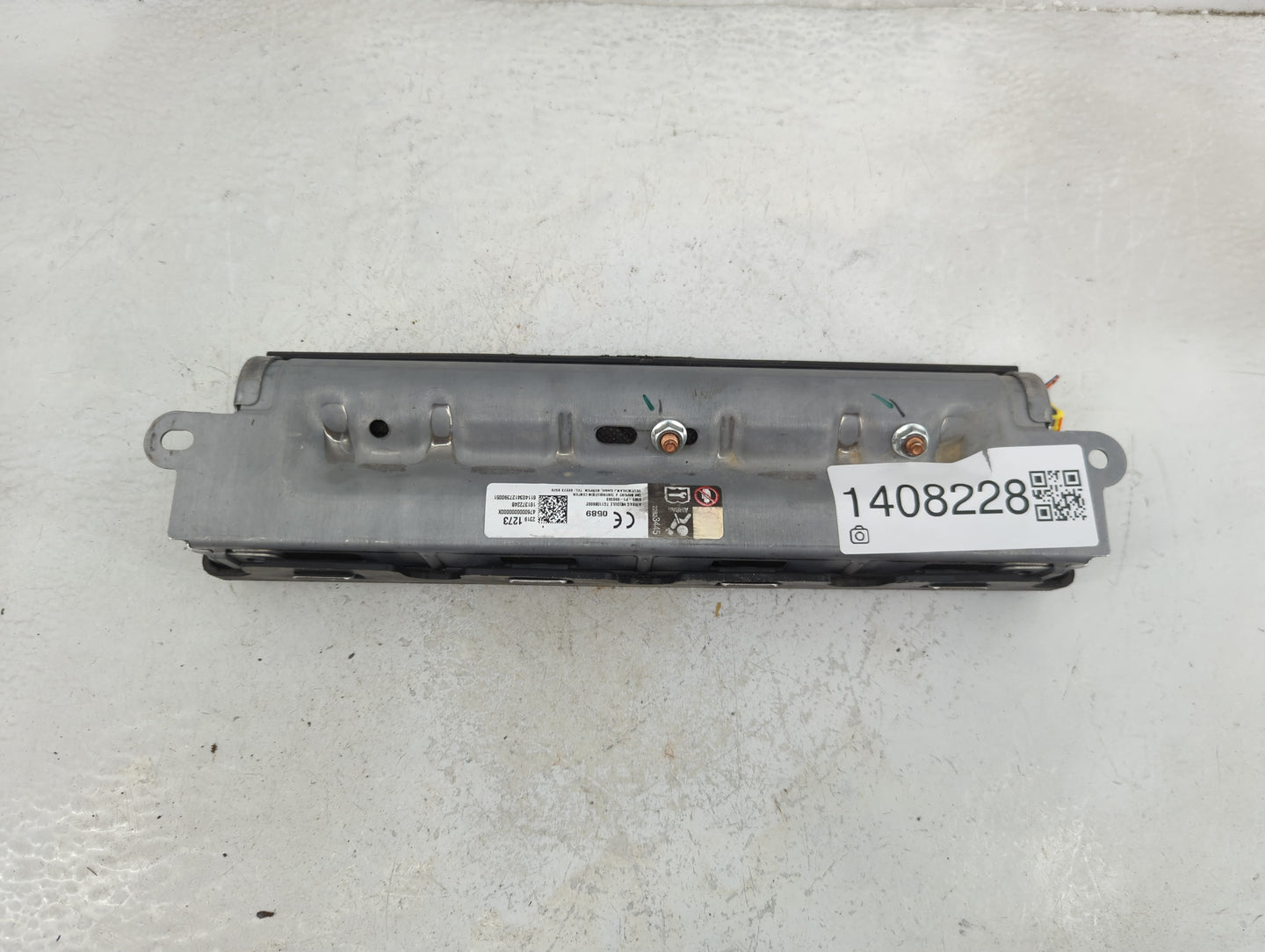 2013-2016 Buick Verano Air Bag Passenger Right Dashboard OEM P/N:23191273 Fits Fits 2013 2014 2015 2016 OEM Used Auto Parts 
