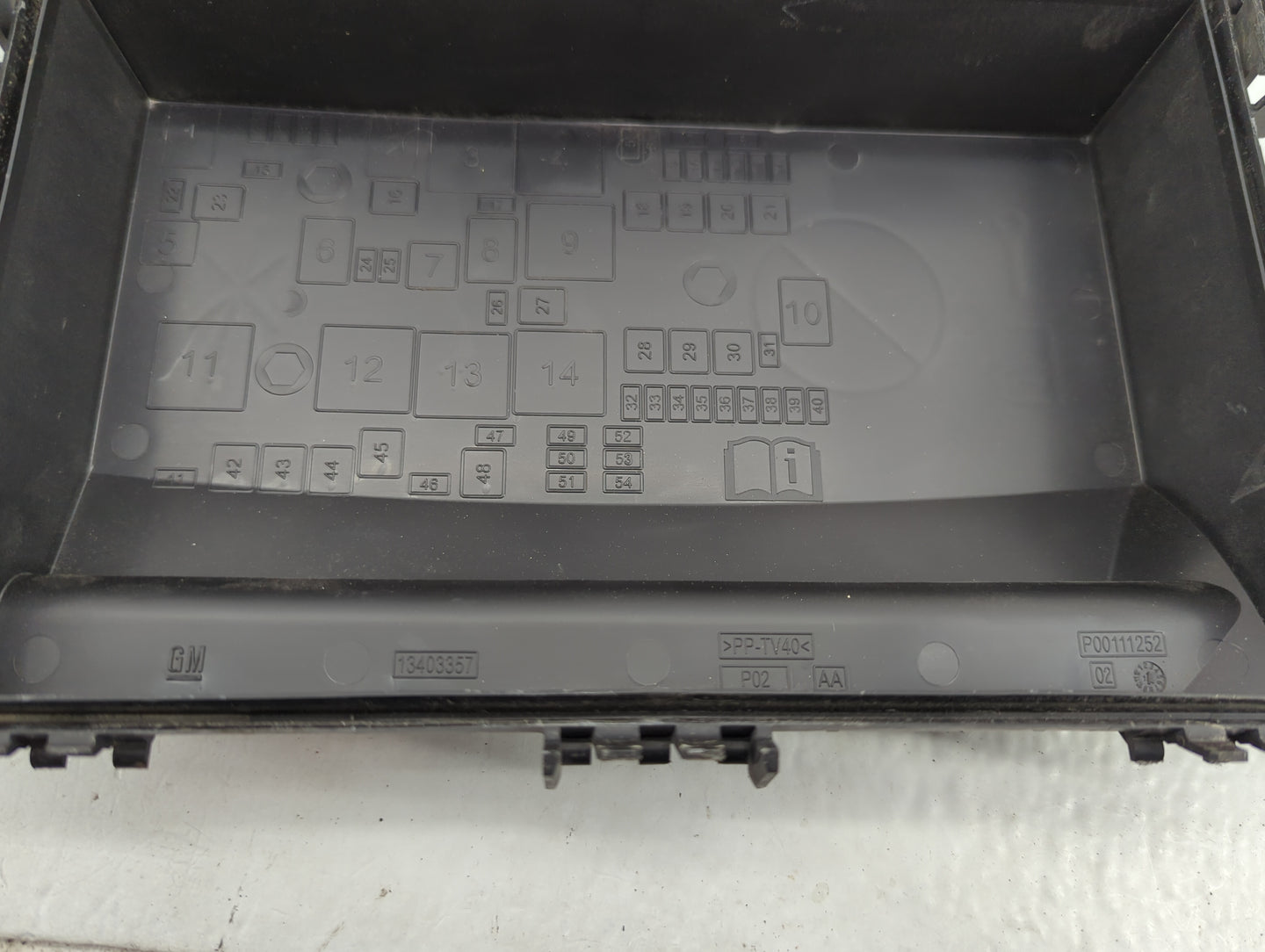 2013-2016 Buick Verano Fusebox Fuse Box Panel Relay Module P/N:13403357 Fits Fits 2013 2014 2015 2016 OEM Used Auto Parts - 