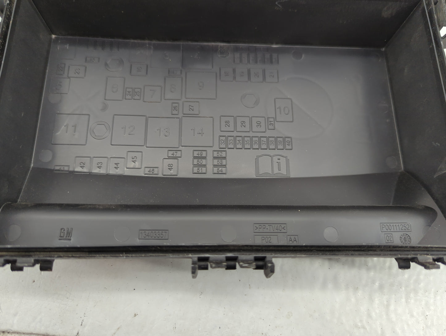 2013-2016 Buick Verano Fusebox Fuse Box Panel Relay Module P/N:13403357 Fits Fits 2013 2014 2015 2016 OEM Used Auto Parts - 