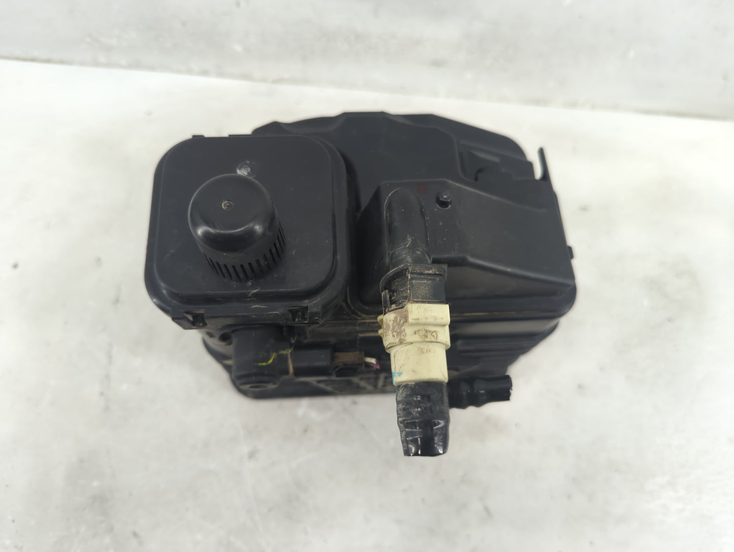 2014 Buick Verano Fuel Vapor Charcoal Canister - Oemusedautoparts1.com