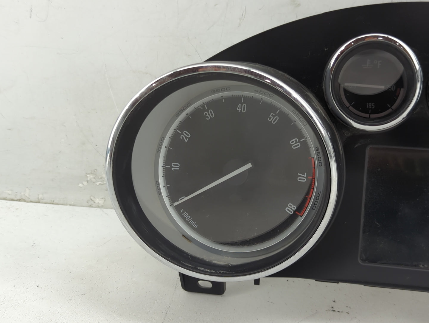 2014-2015 Buick Verano Instrument Cluster Speedometer Gauges Fits Fits 2014 2015 OEM Used Auto Parts - Oemusedautoparts1.com