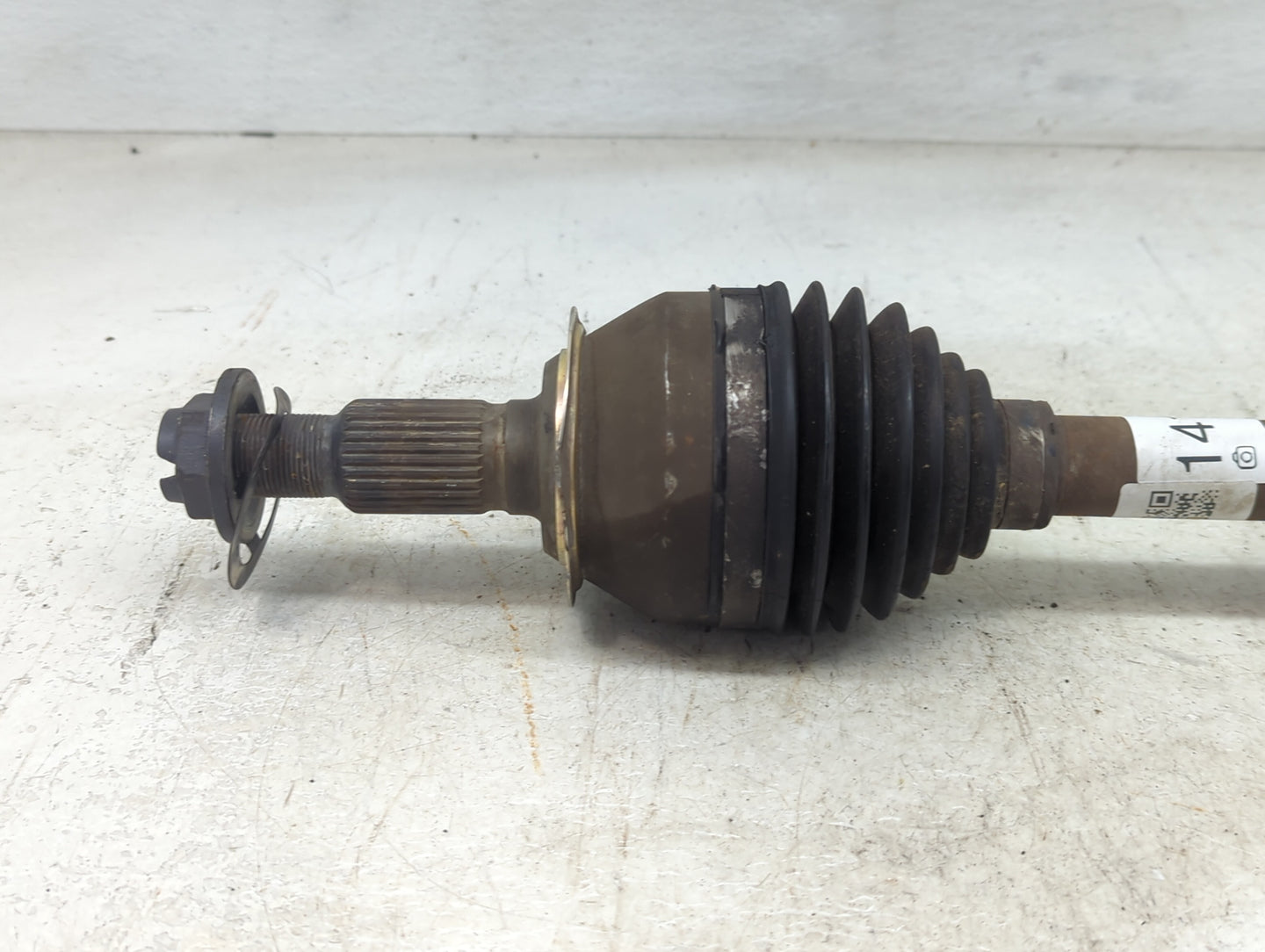 2012-2017 Buick Verano Axle Shaft Front Passenger Cv C/v - Oemusedautoparts1.com