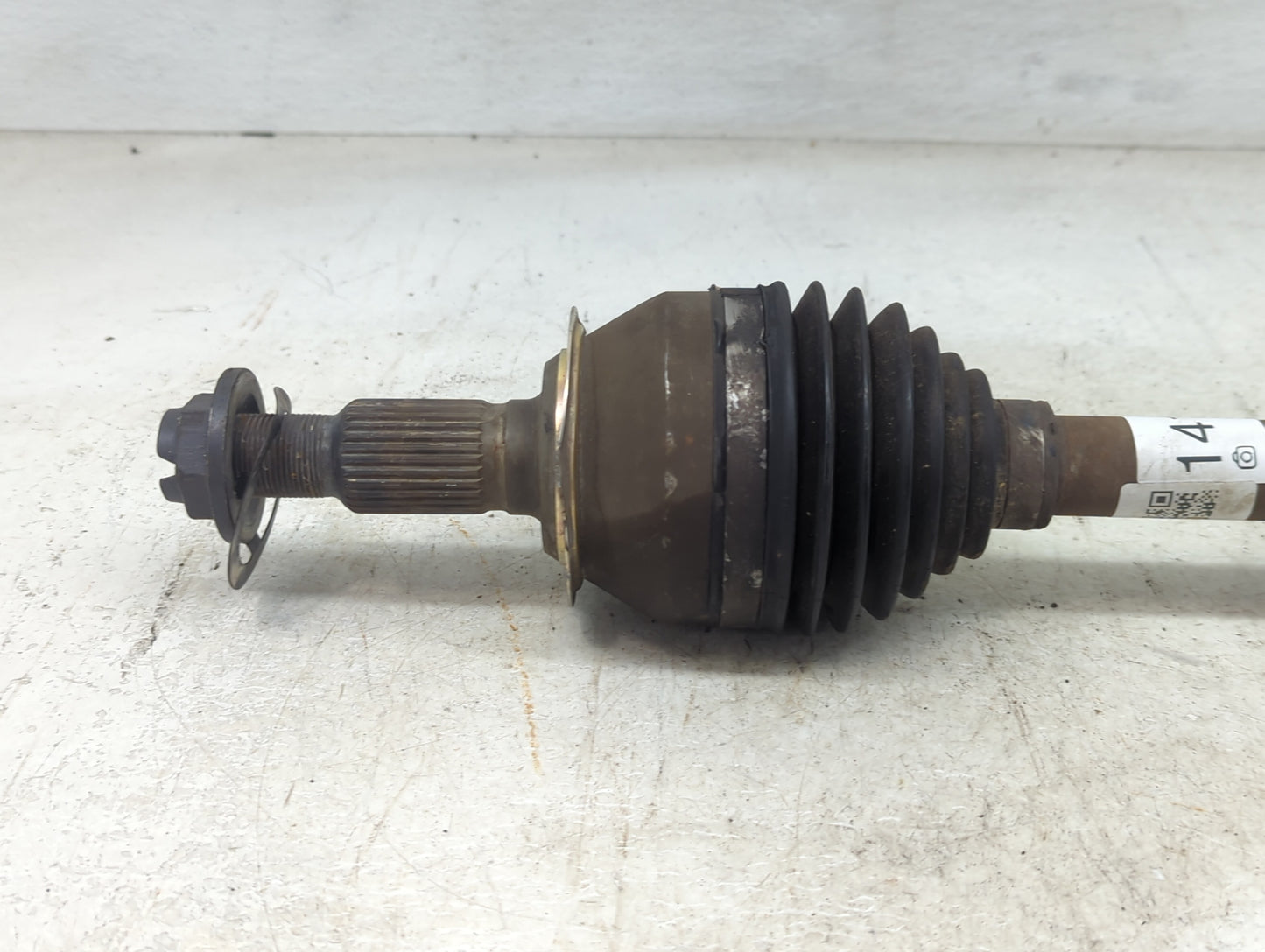 2012-2017 Buick Verano Axle Shaft Front Passenger Cv C/v - Oemusedautoparts1.com