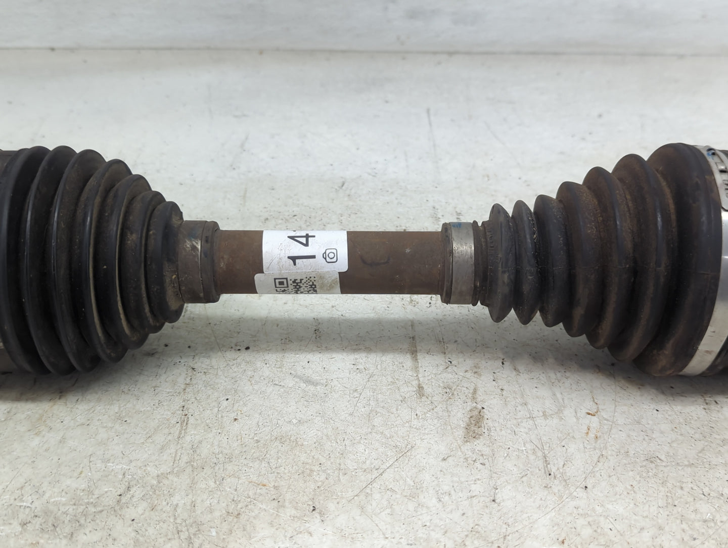 2012-2017 Buick Verano Axle Shaft Front Passenger Cv C/v - Oemusedautoparts1.com