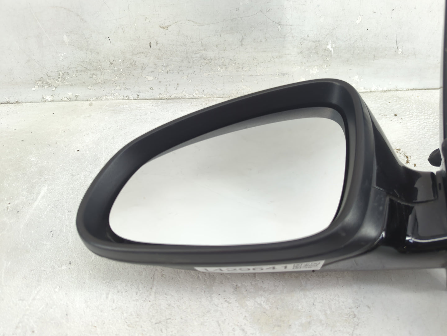 2012-2017 Buick Verano Driver Side View Mirror - Left Door Mirror OEM Used - Oemusedautoparts1.com