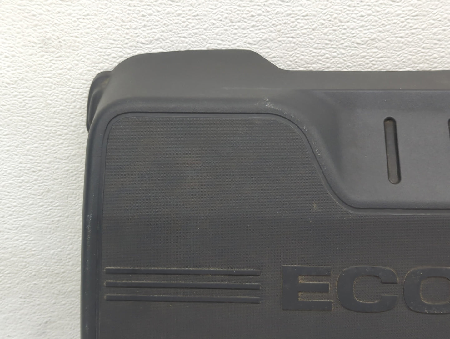 2014 Buick Verano Engine Cover 1438023 - Oemusedautoparts1.com