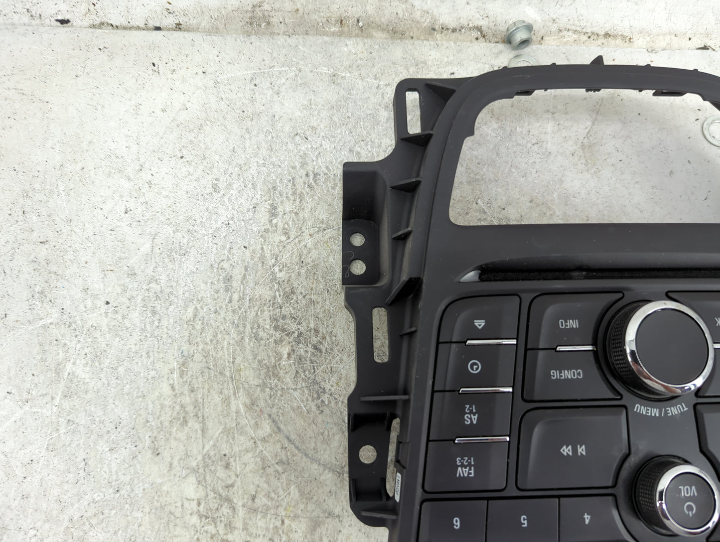 2012-2017 Buick Verano Radio Control Panel 1489914 - Oemusedautoparts1.com