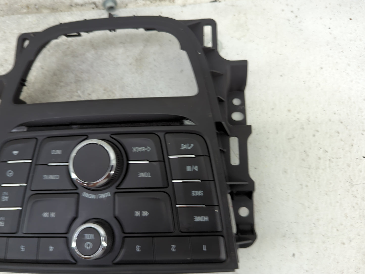2012-2017 Buick Verano Radio Control Panel 1489914 - Oemusedautoparts1.com