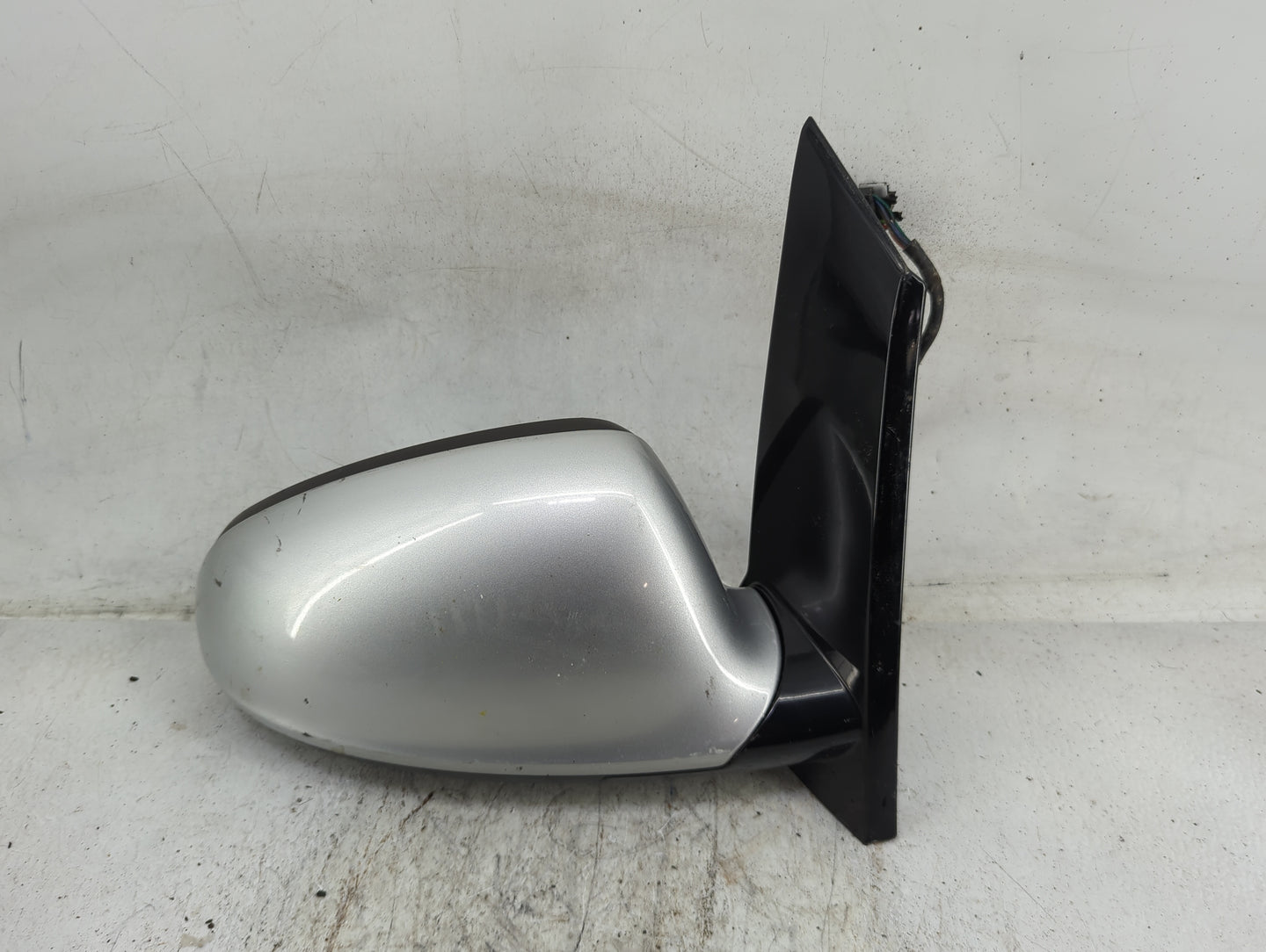 2013-2017 Buick Verano Passenger Side View Mirror - Right Door Mirror OEM Used - Oemusedautoparts1.com