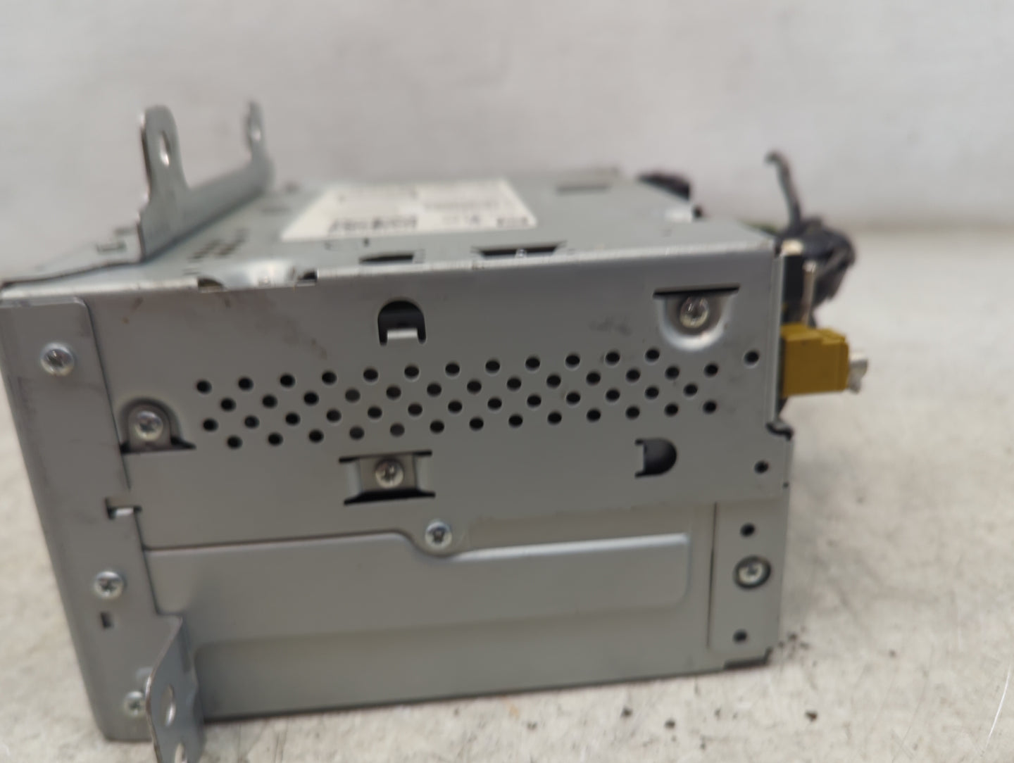 2012-2017 Buick Verano Radio Control Panel 1494645 - Oemusedautoparts1.com