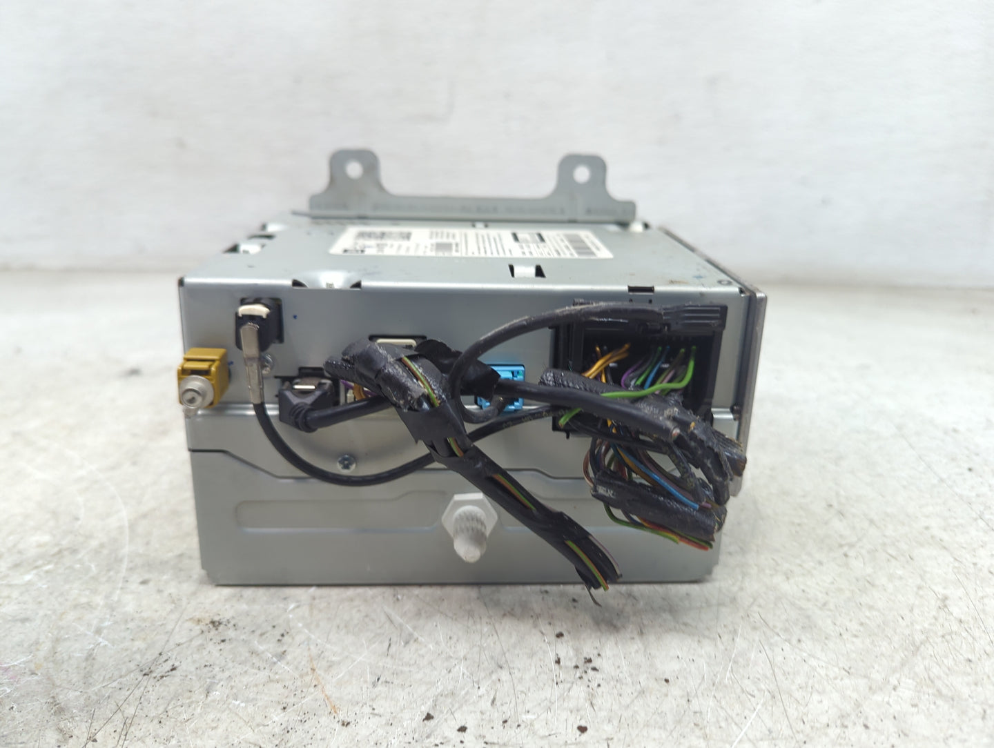 2012-2017 Buick Verano Radio Control Panel 1494645 - Oemusedautoparts1.com