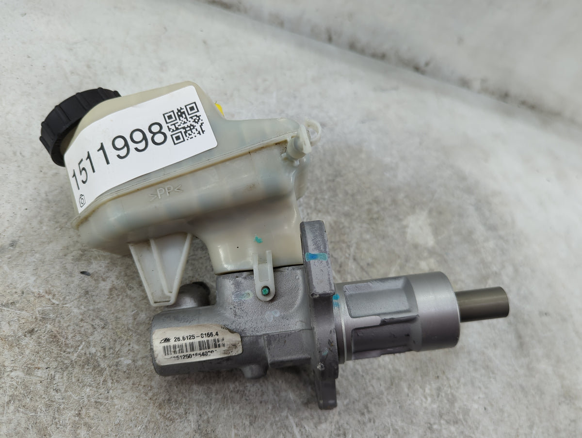 2012-2017 Buick Verano Brake Master Cylinder 1511998 - Oemusedautoparts1.com