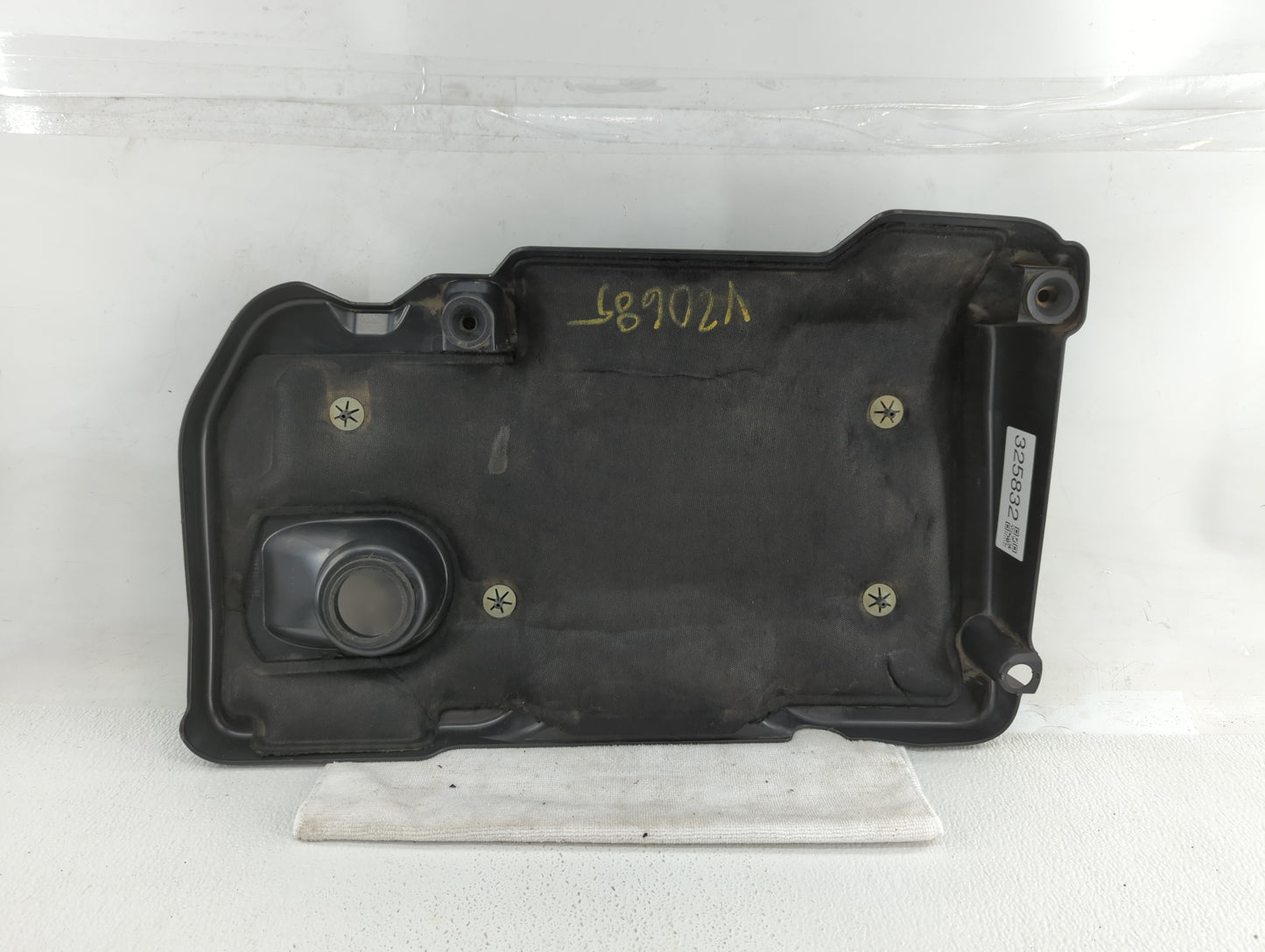 2014 Buick Verano Engine Cover - Oemusedautoparts1.com