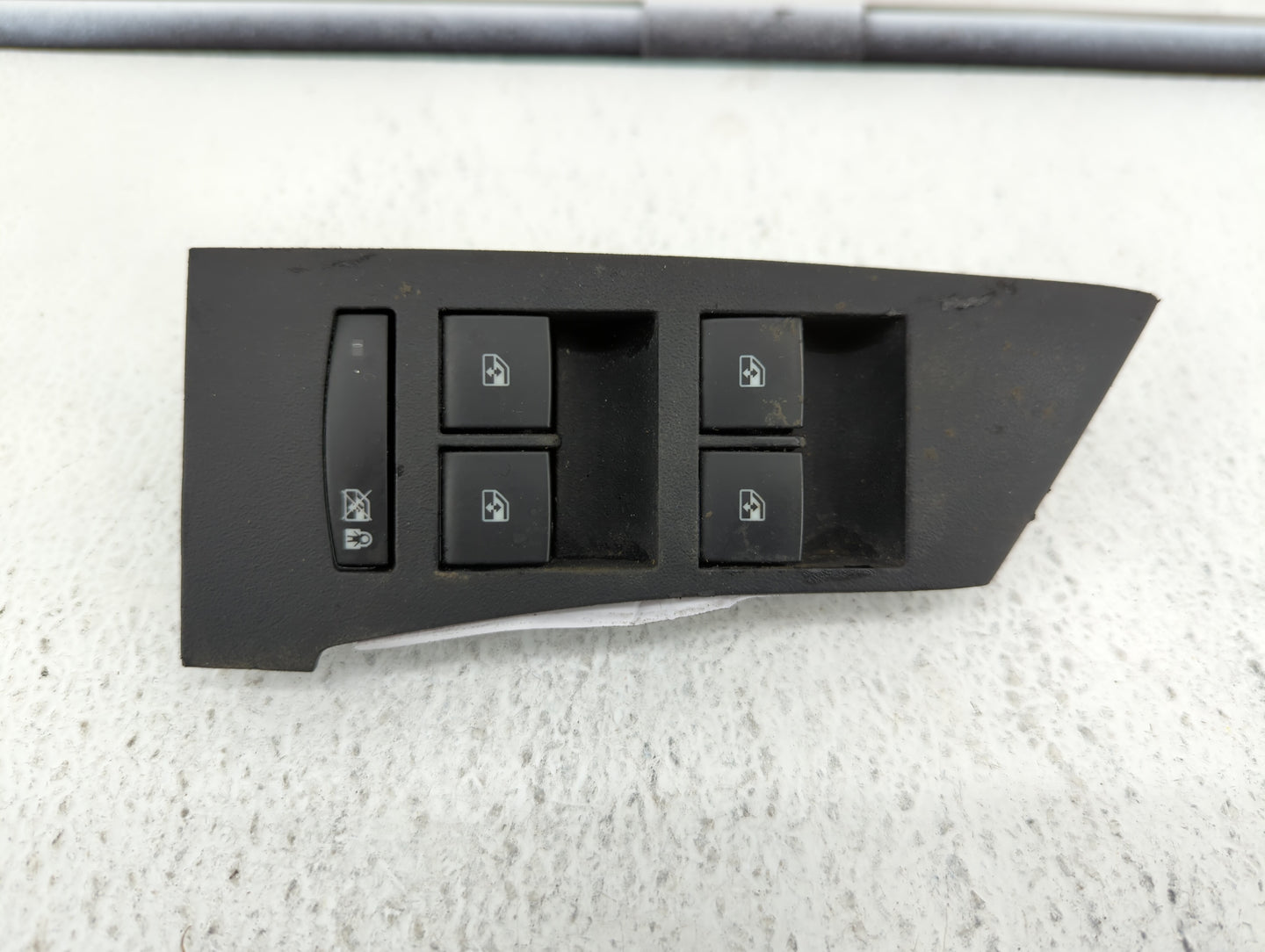 2014 Buick Verano Alternator Replacement Generator Charging Assembly Engine OEM P/N:22923492 Fits OEM Used Auto Parts - Oemu