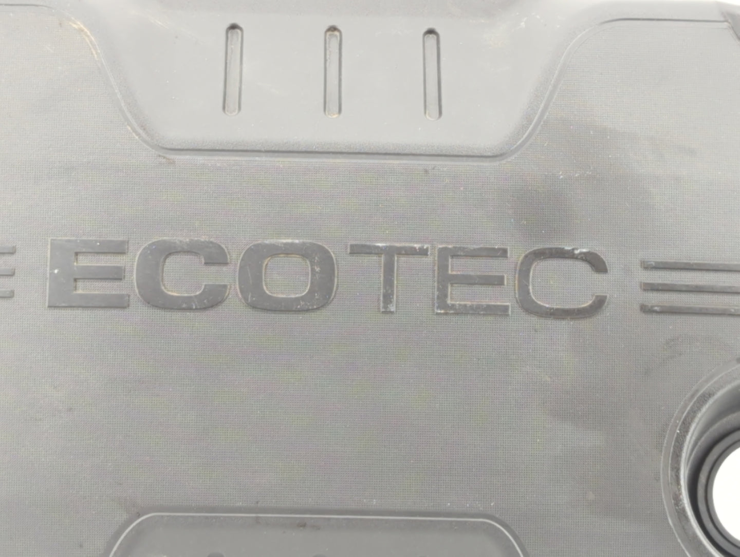 2014 Buick Verano Engine Cover - Oemusedautoparts1.com