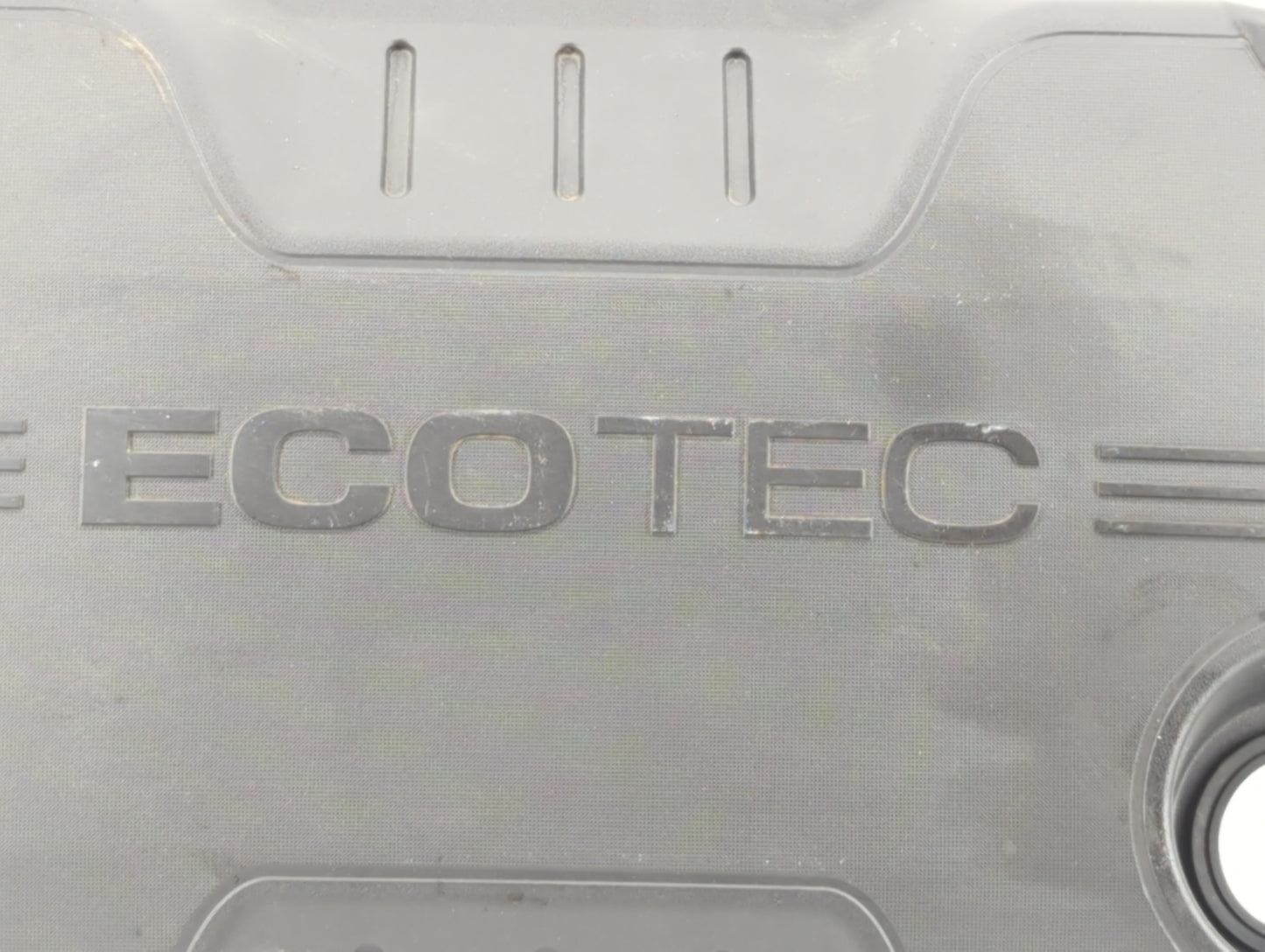 2014 Buick Verano Engine Cover - Oemusedautoparts1.com