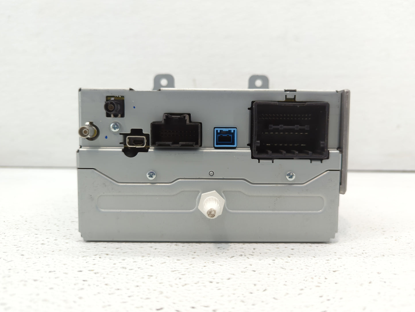 2014-2014 Buick Verano Am Fm Cd Player Radio Receiver - Oemusedautoparts1.com