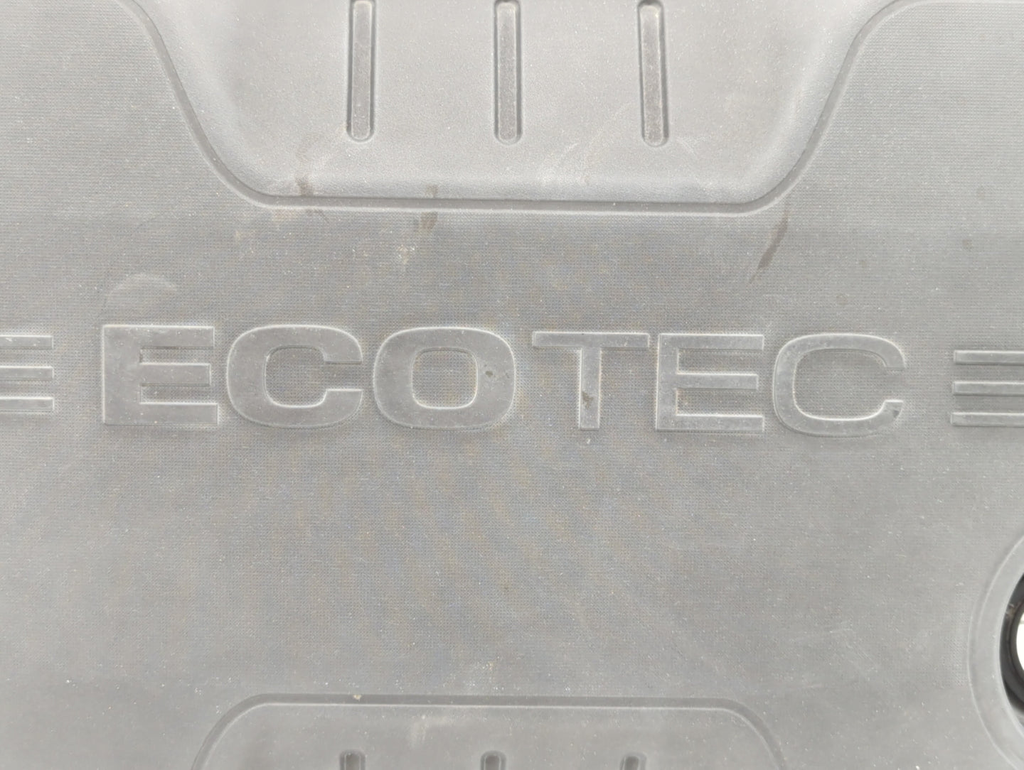 2014 Buick Verano Engine Cover - Oemusedautoparts1.com