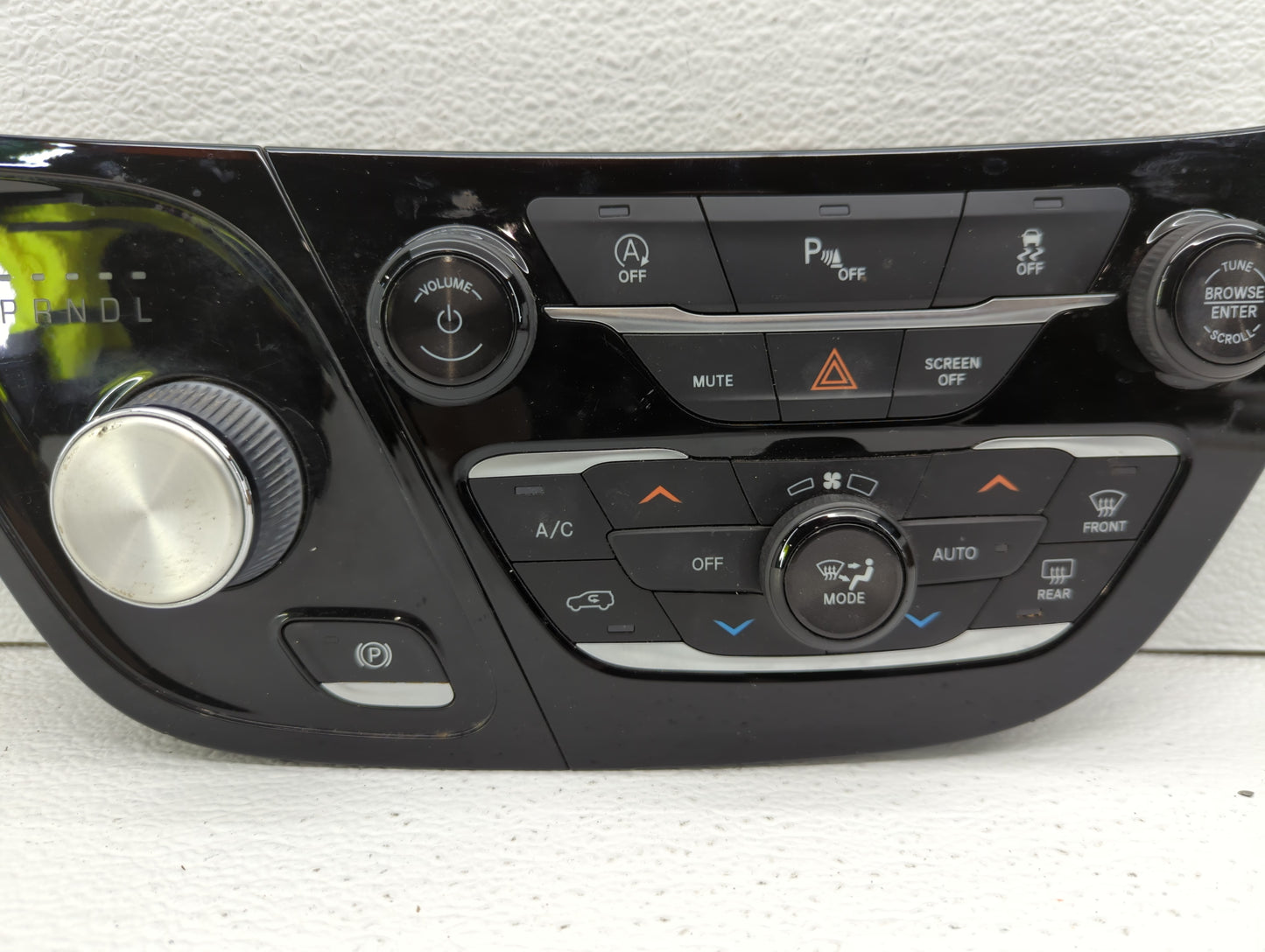 2012-2017 Buick Verano Radio AM FM Cd Player Receiver Replacement P/N:P6EV471X8AB Fits Fits 2012 2013 2014 2015 2016 2017 OE