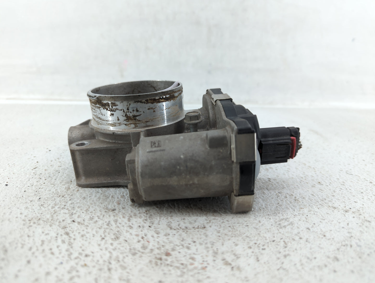 2012-2015 Buick Verano Throttle Body P/N:12632101CA Fits Fits 2012 2013 2014 2015 OEM Used Auto Parts - Oemusedautoparts1.co