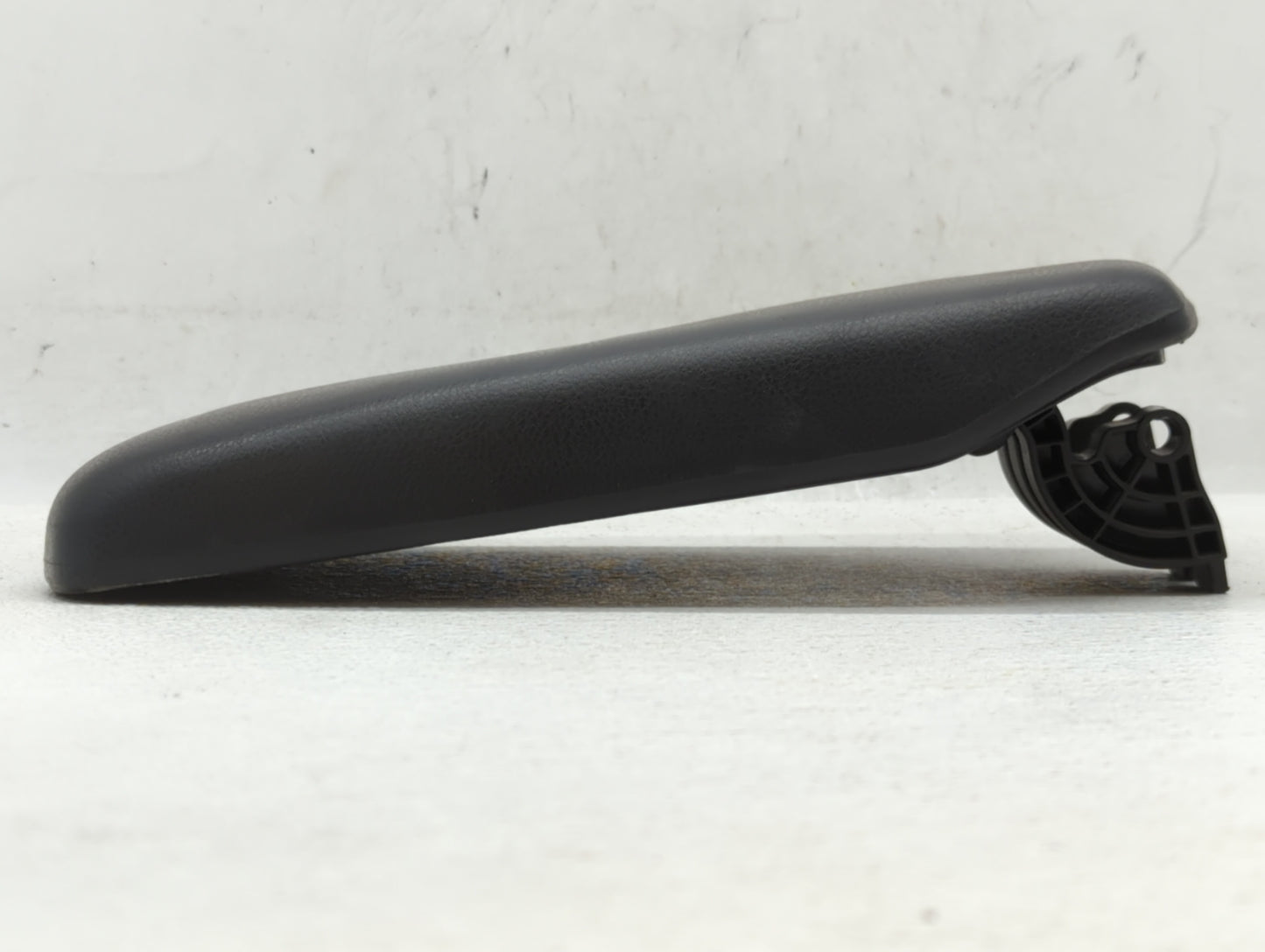 2012-2014 Buick Verano Center Console Armrest Cover Lid Black - Oemusedautoparts1.com
