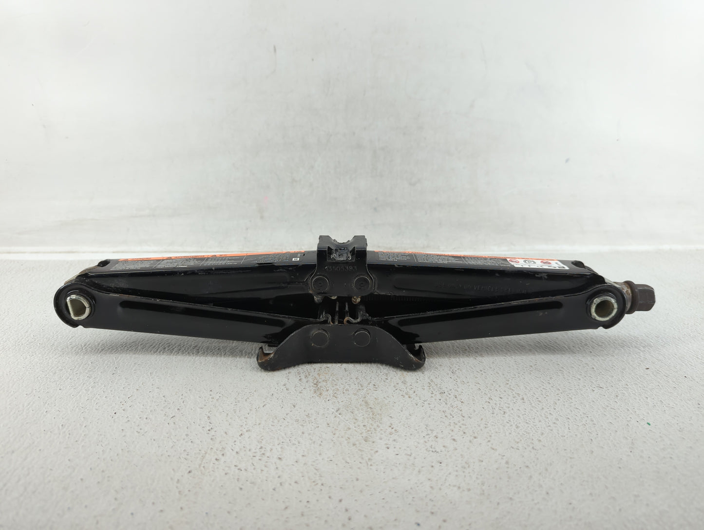 2014 Buick Verano Spare Scissor Car Jack - Oemusedautoparts1.com