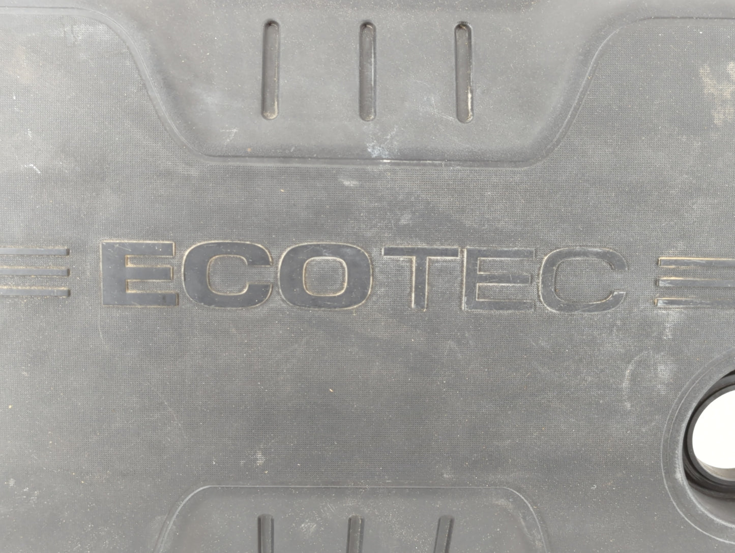 2014 Buick Verano Engine Cover - Oemusedautoparts1.com