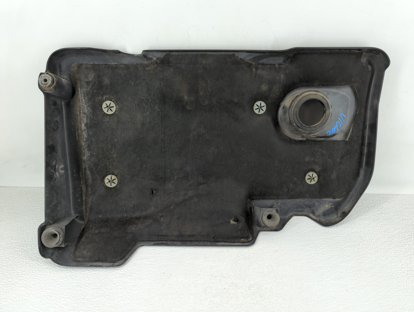 2014 Buick Verano Engine Cover - Oemusedautoparts1.com