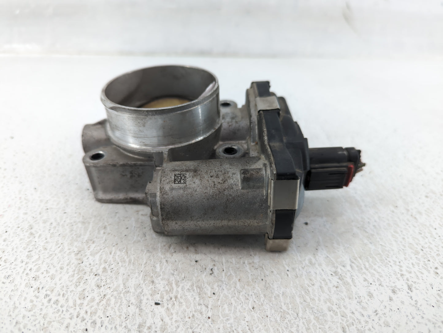 2012-2015 Buick Verano Throttle Body P/N:12632101CA Fits Fits 2012 2013 2014 2015 OEM Used Auto Parts - Oemusedautoparts1.co