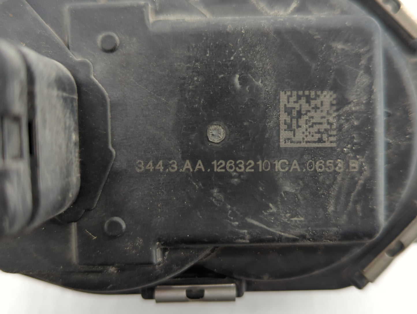 2012-2015 Buick Verano Throttle Body P/N:12632101CA Fits Fits 2012 2013 2014 2015 OEM Used Auto Parts - Oemusedautoparts1.co