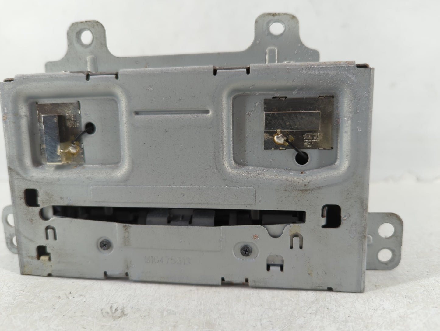 2014-2014 Buick Verano Am Fm Cd Player Radio Receiver - Oemusedautoparts1.com