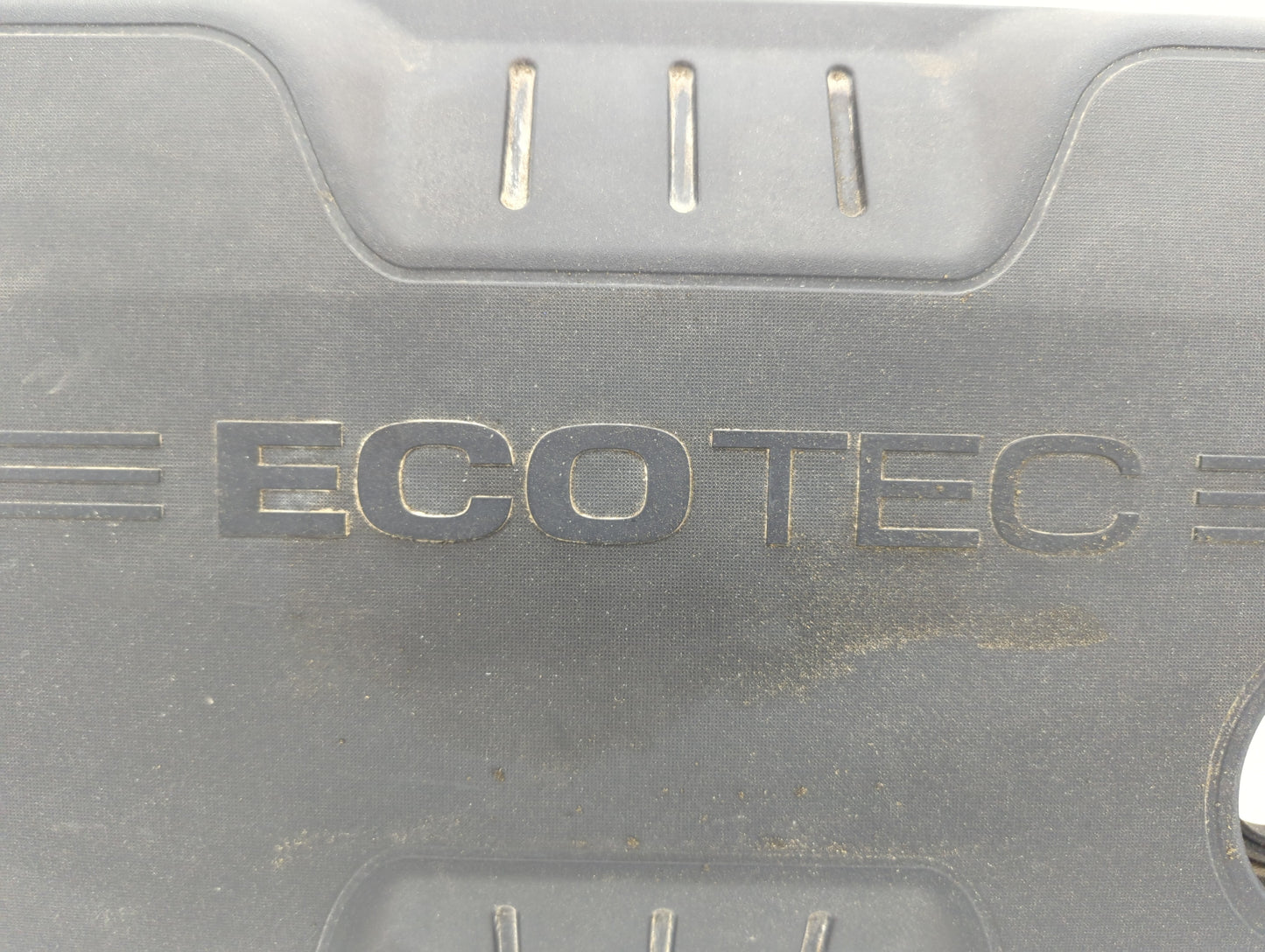 2014 Buick Verano Engine Cover - Oemusedautoparts1.com