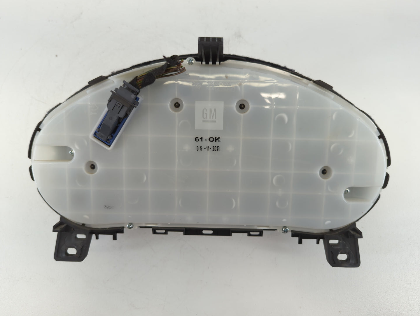 2014-2015 Buick Verano Instrument Cluster Speedometer Gauges P/N:22993180 Fits Fits 2014 2015 OEM Used Auto Parts - Oemuseda