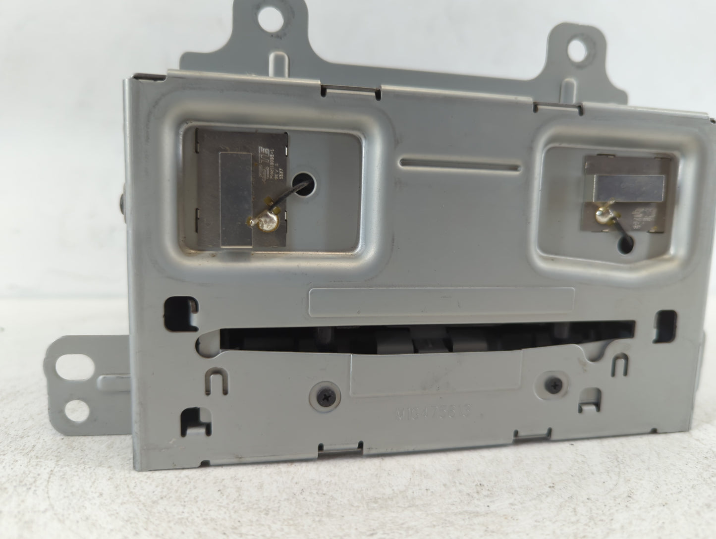 2014-2014 Buick Verano Am Fm Cd Player Radio Receiver - Oemusedautoparts1.com