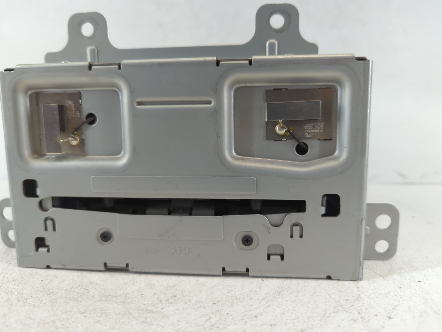 2014-2014 Buick Verano Am Fm Cd Player Radio Receiver - Oemusedautoparts1.com