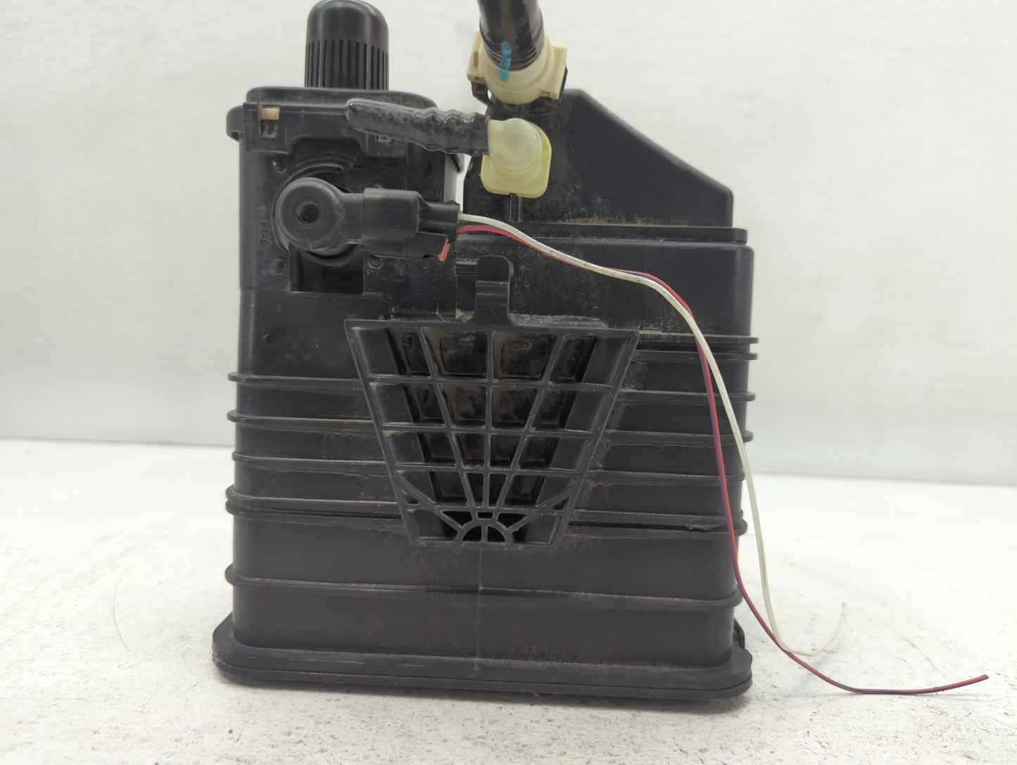 2014 Buick Verano Fuel Vapor Charcoal Canister - Oemusedautoparts1.com