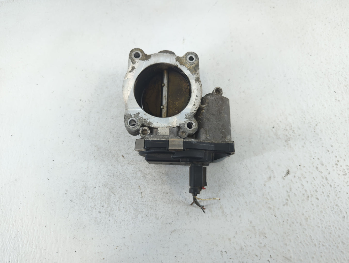 2012-2015 Buick Verano Throttle Body P/N:12632101CA Fits Fits 2012 2013 2014 2015 OEM Used Auto Parts - Oemusedautoparts1.co