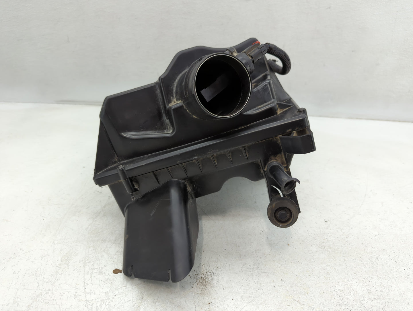 2012-2017 Buick Verano Air Cleaner Intake-duct Hose Tube - Oemusedautoparts1.com