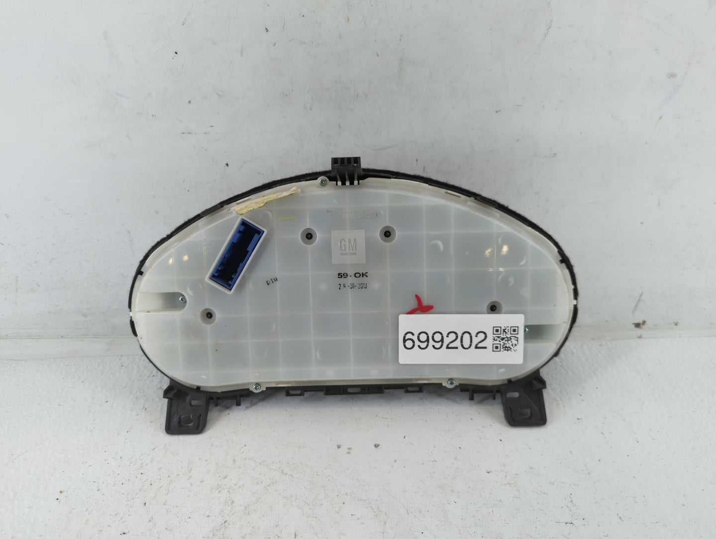 2014-2015 Buick Verano Instrument Cluster Speedometer Gauges P/N:600775881 22993180 Fits Fits 2014 2015 OEM Used Auto Parts 