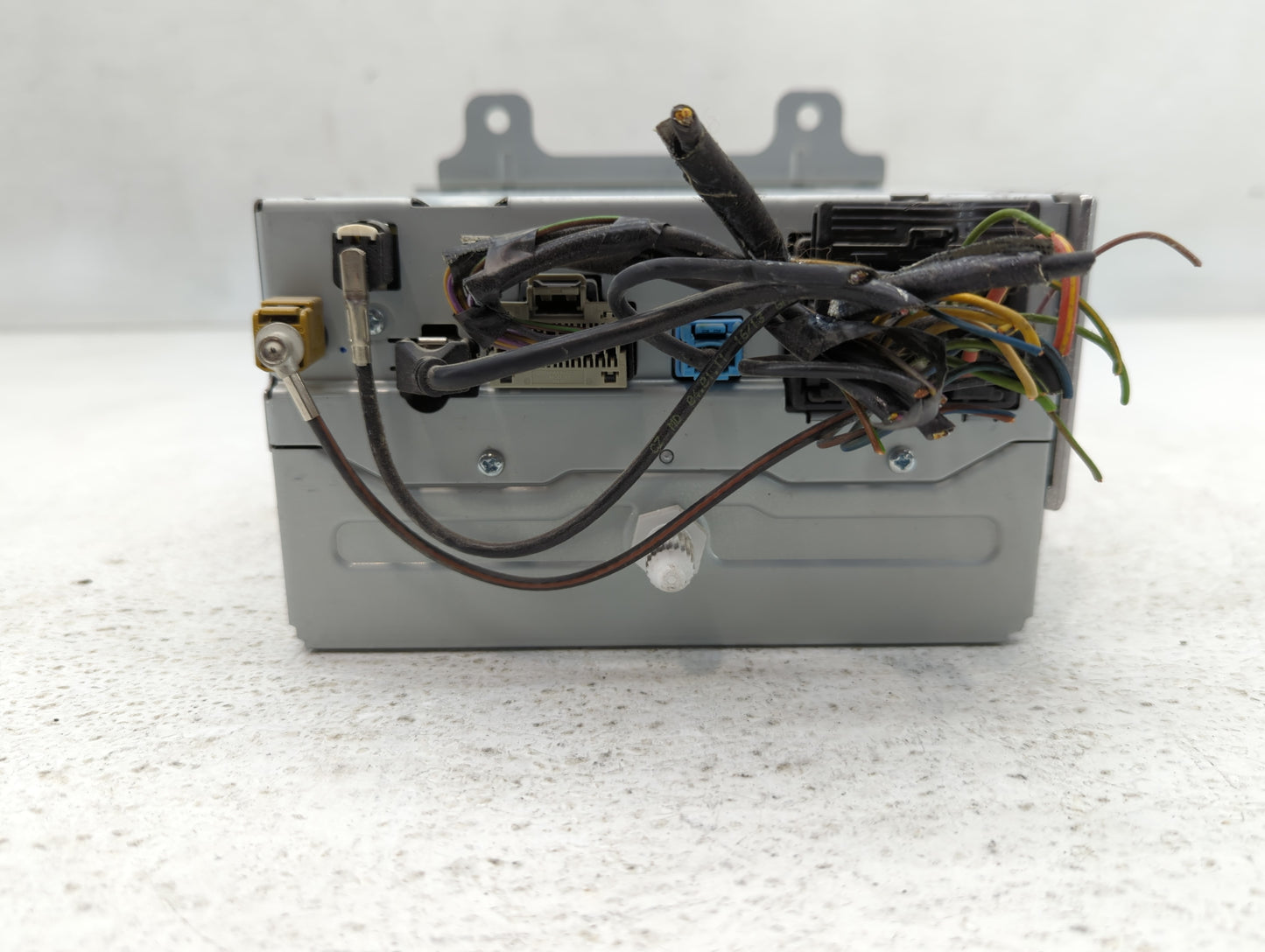 2014 Buick Verano Radio AM FM Cd Player Receiver Replacement P/N:1G475613 Fits OEM Used Auto Parts - Oemusedautoparts1.com