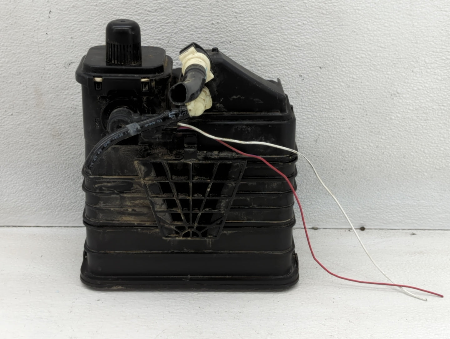 2014 Buick Verano Fuel Vapor Charcoal Canister - Oemusedautoparts1.com